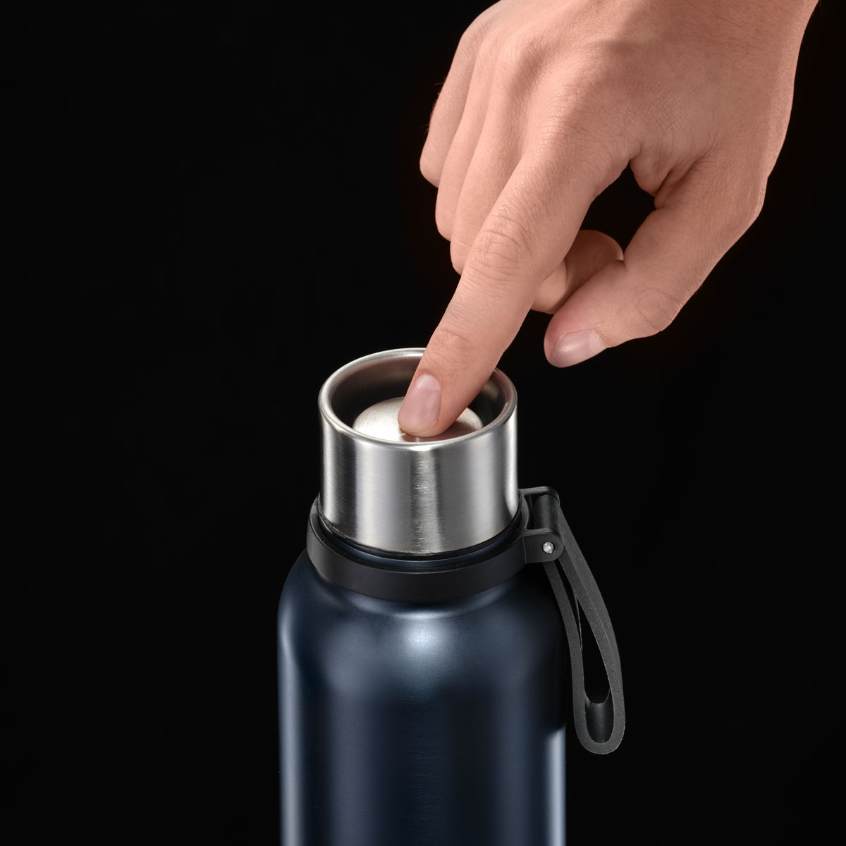 LURCH Isolier-Flasche One-Click Sport 0,75l mit Einhandbedienung